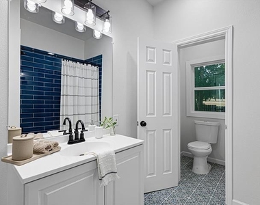 611 Cherry Street - Photo Thumbnail 13