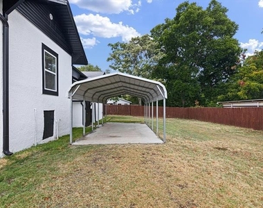 611 Cherry Street - Photo Thumbnail 28