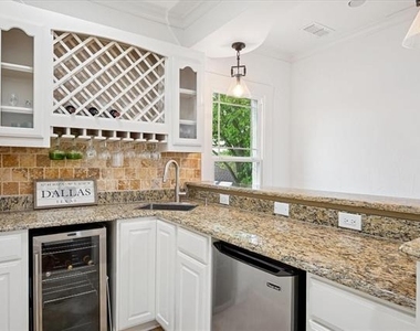 5909 Goliad Avenue - Photo Thumbnail 11