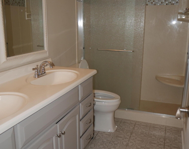 1201 W Loughlin Drive - Photo Thumbnail 11
