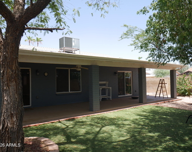 1201 W Loughlin Drive - Photo Thumbnail 22
