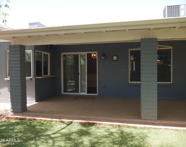 1201 W Loughlin Drive - Photo Thumbnail 23