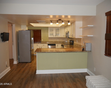 1201 W Loughlin Drive - Photo Thumbnail 4