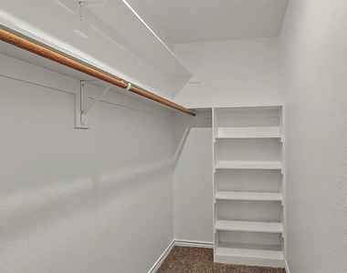 415 Martin Luther King Jr Street - Photo Thumbnail 17
