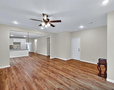 415 Martin Luther King Jr Street - Photo Thumbnail 4