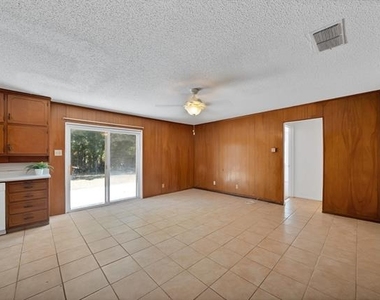 6516 Perdido Drive - Photo Thumbnail 2