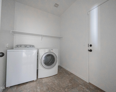 7422 S 27th Way - Photo Thumbnail 28