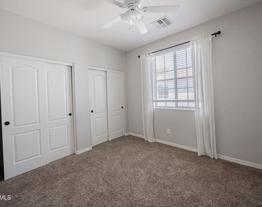 7422 S 27th Way - Photo Thumbnail 21