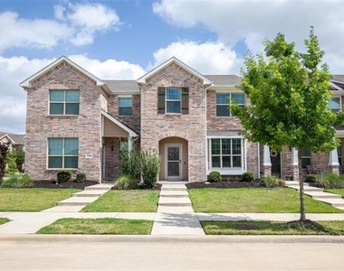 2308 Davenport Drive - Photo Thumbnail 1