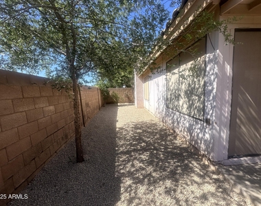 5781 W Jupiter Way - Photo Thumbnail 5