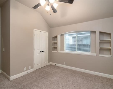 3417 Tempest Lane - Photo Thumbnail 19