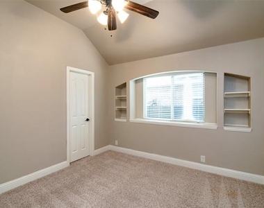 3417 Tempest Lane - Photo Thumbnail 18