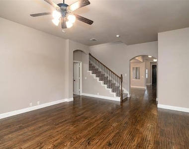3417 Tempest Lane - Photo Thumbnail 13