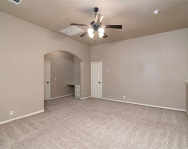 3417 Tempest Lane - Photo Thumbnail 23