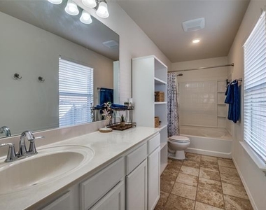 728 Falcon Road - Photo Thumbnail 22