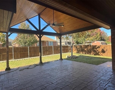 7704 Fallen Antler Place - Photo Thumbnail 24