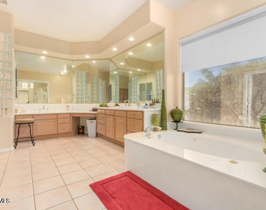 8115 E Sand Flower Drive - Photo Thumbnail 29