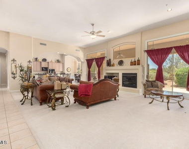 8115 E Sand Flower Drive - Photo Thumbnail 14