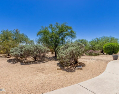 8115 E Sand Flower Drive - Photo Thumbnail 34