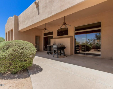 8115 E Sand Flower Drive - Photo Thumbnail 40