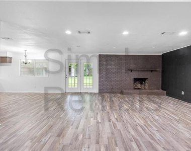 705 Plano Street - Photo Thumbnail 6