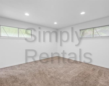705 Plano Street - Photo Thumbnail 16