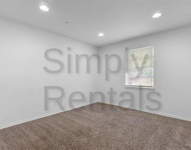 705 Plano Street - Photo Thumbnail 18