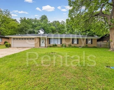 705 Plano Street - Photo Thumbnail 1