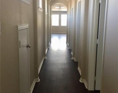 1016 Grey Fox Drive - Photo Thumbnail 23