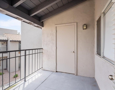 14145 N 92nd Street - Photo Thumbnail 21
