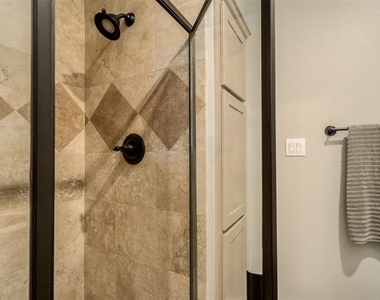 3118 Carmel Street - Photo Thumbnail 28