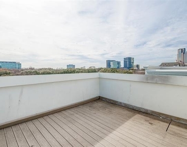 3118 Carmel Street - Photo Thumbnail 31