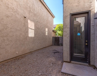 10018 W Winslow Avenue - Photo Thumbnail 19