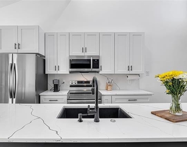 6738 Eastridge Drive - Photo Thumbnail 15
