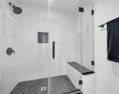 6738 Eastridge Drive - Photo Thumbnail 19