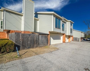 6738 Eastridge Drive - Photo Thumbnail 3