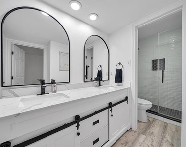 6738 Eastridge Drive - Photo Thumbnail 18