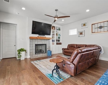 14341 Overlook Park Drive - Photo Thumbnail 14