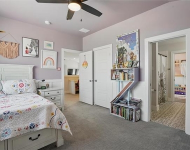 14341 Overlook Park Drive - Photo Thumbnail 24