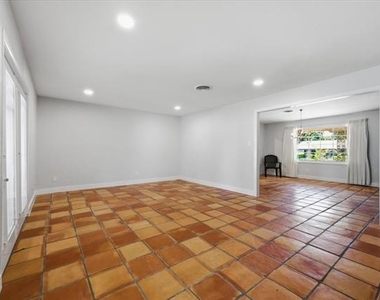 6920 Valhalla Road - Photo Thumbnail 11