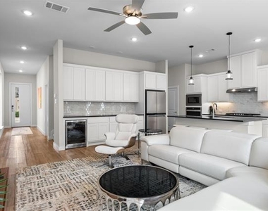 3442 Heritage Place - Photo Thumbnail 5