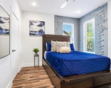 521 Faulk Street - Photo Thumbnail 16