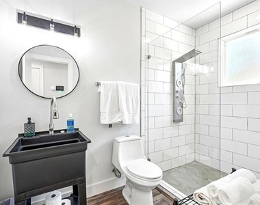 521 Faulk Street - Photo Thumbnail 17