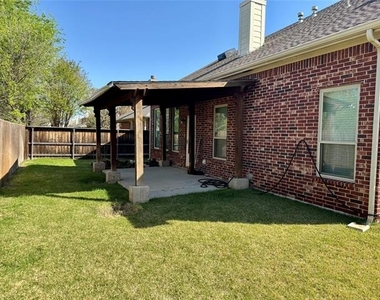 1100 Annalea Cove Drive - Photo Thumbnail 21