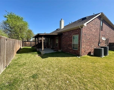 1100 Annalea Cove Drive - Photo Thumbnail 22
