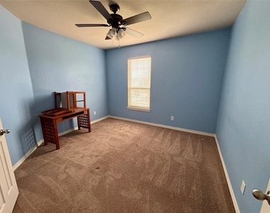 1100 Annalea Cove Drive - Photo Thumbnail 30
