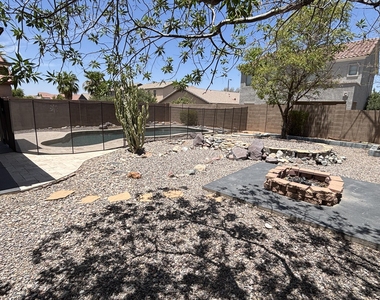 624 W Mesquite Tree Lane - Photo Thumbnail 26