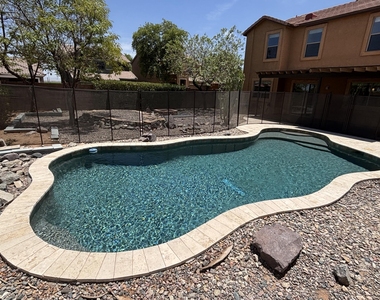 624 W Mesquite Tree Lane - Photo Thumbnail 25
