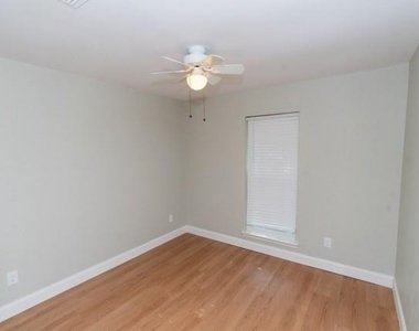 106 Mapleleaf Lane - Photo Thumbnail 26