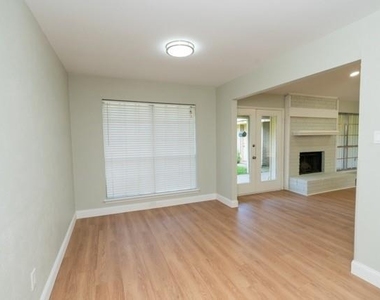 106 Mapleleaf Lane - Photo Thumbnail 10